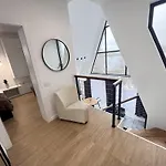 Agrey Frame Residence Villas